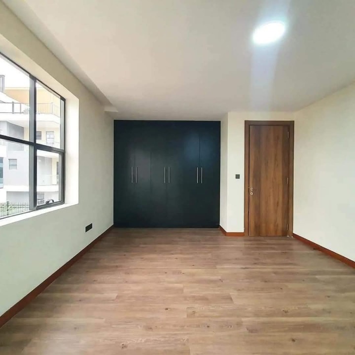6 bedroom house for sale in Lavington-99m 