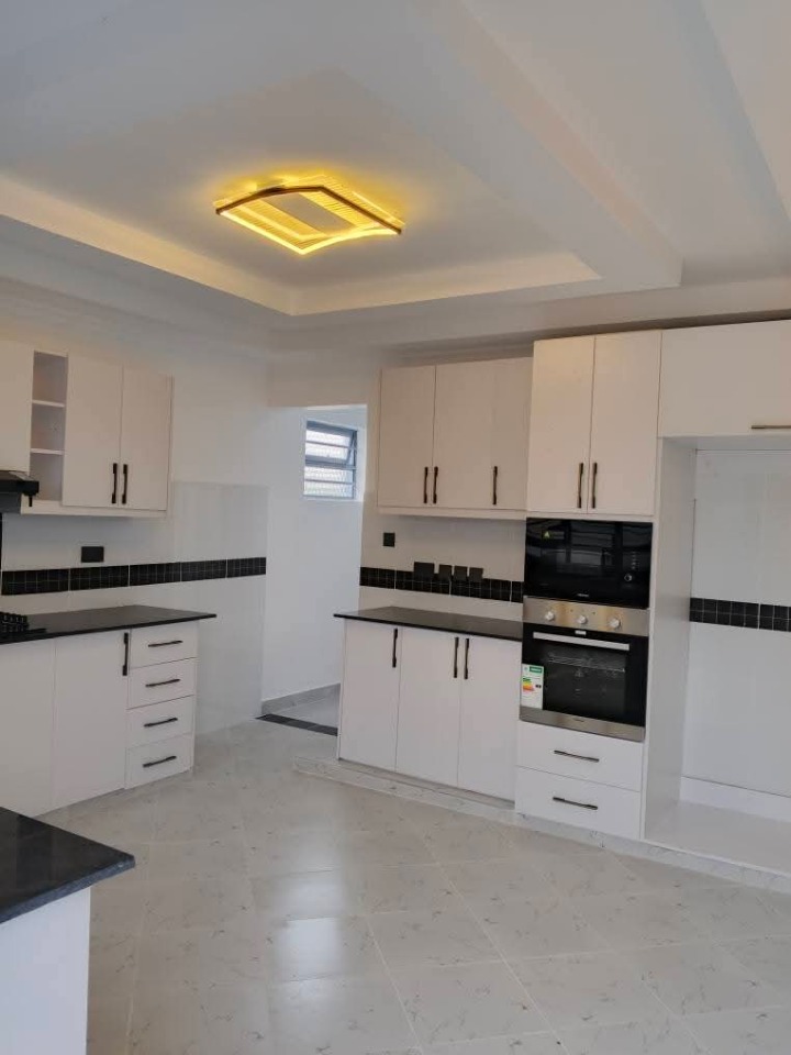 4 bedroom house for sale in Ruiru mugutha 