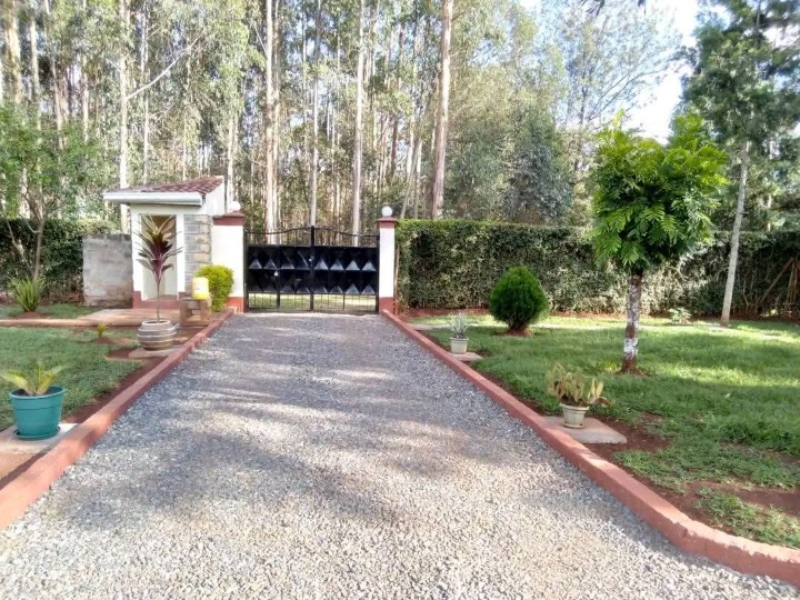 4 bedroom house for sale in Karen mutero road