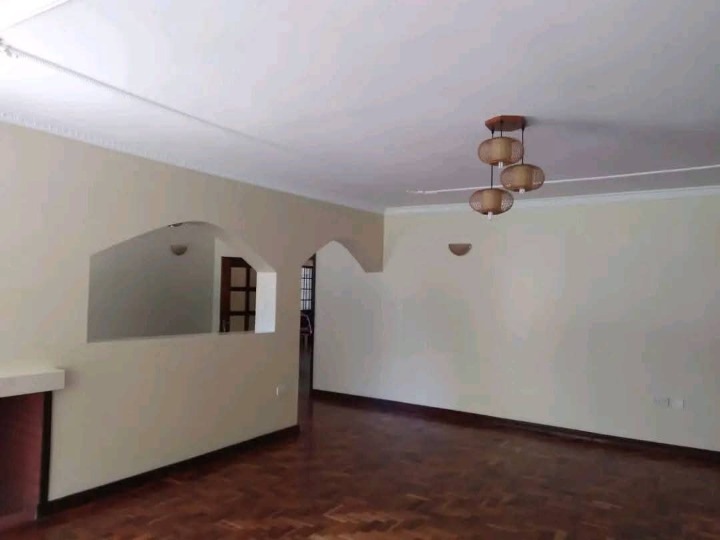 4 bedroom house for sale in Karen mutero road