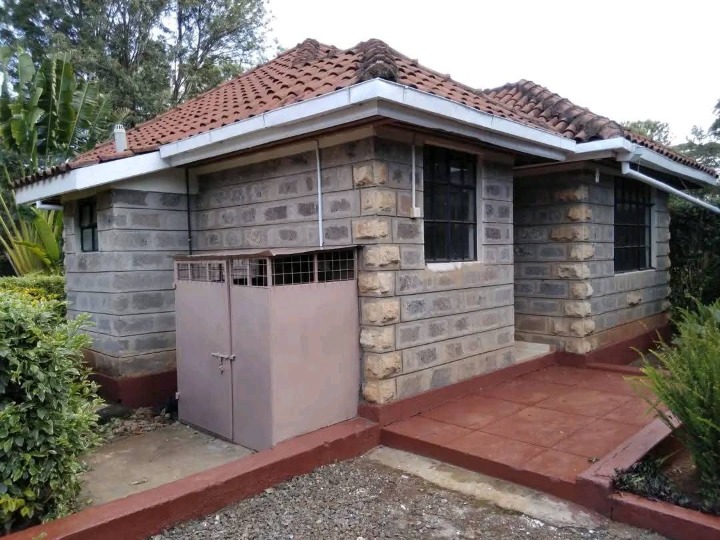 4 bedroom house for sale in Karen mutero road