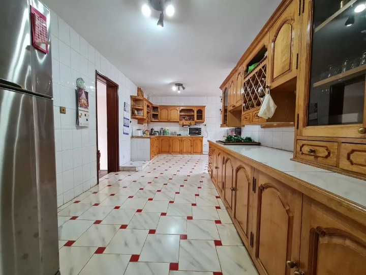 5 bedroom house for rent in Nyari, Nairobi 
