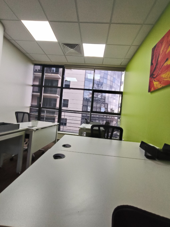 Office for rent 646 sqft in Westlands-117500