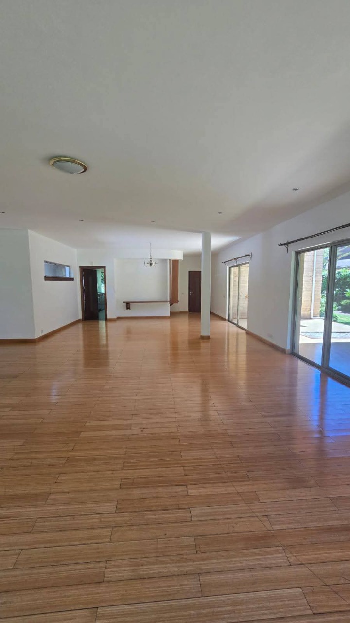 4 bedroom house for rent in kitisuru -$200