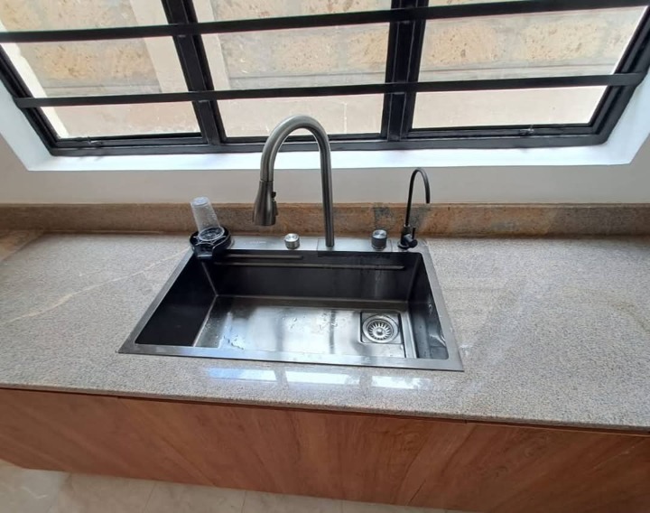 6 bedroom house for rent in Ngong,kibiko -100k