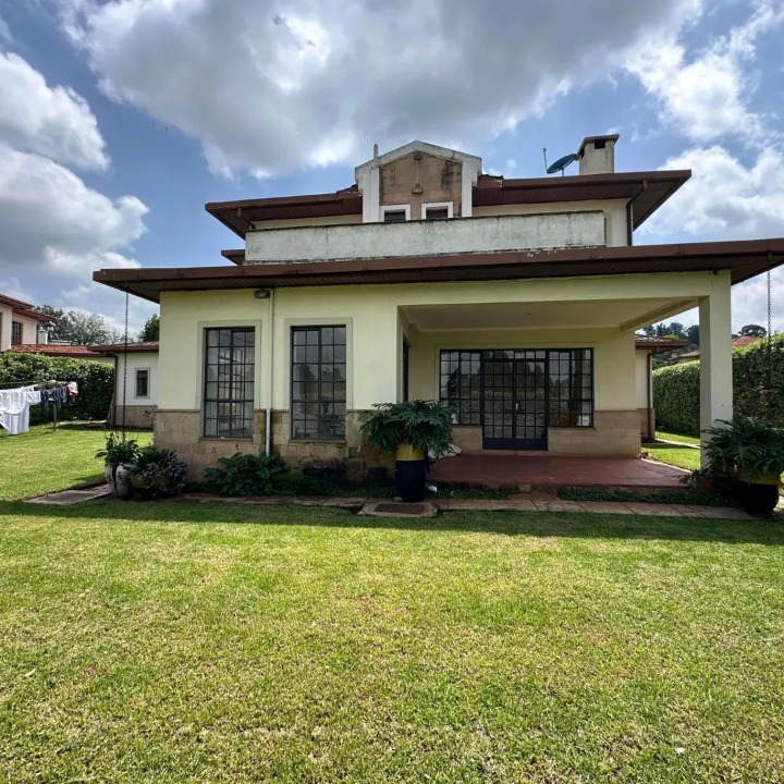 House for rent at Redhill 