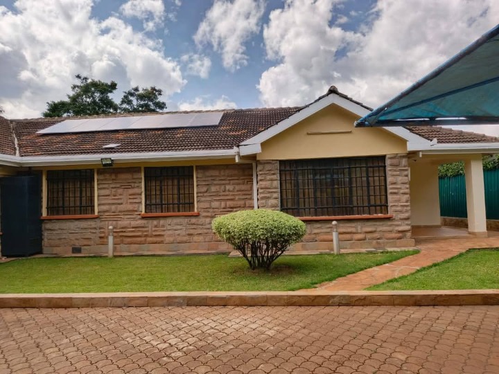 House for rent at Roslyn 