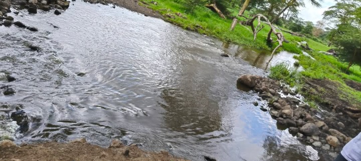 5 acres for sale Kajiado,kimana-2.25m