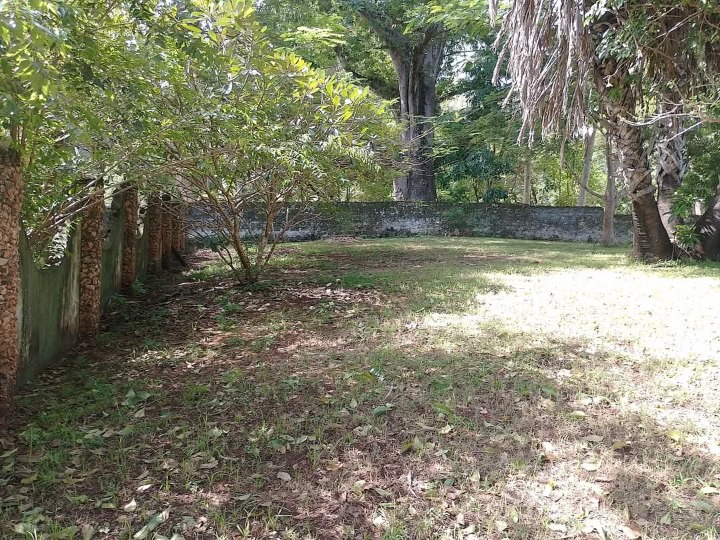 2.25 Acres for sale in Diani, Garu -350m