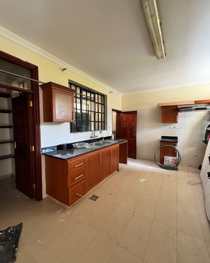 🏡 4-Bedroom + DSQ Townhouse for Rent – Lavington | Ksh 330,000/Month