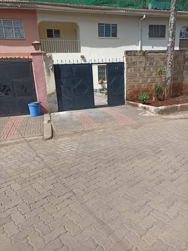 House for sale at South C