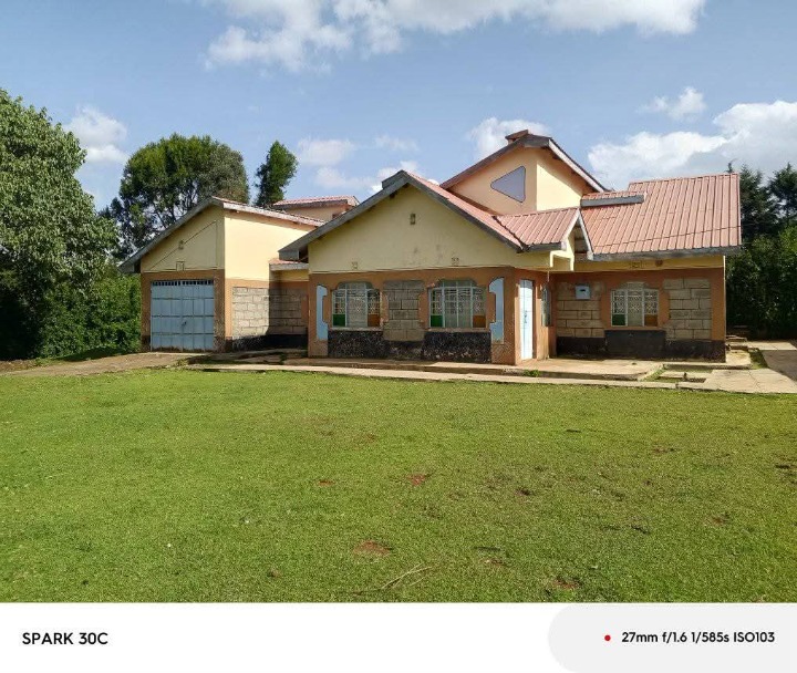 House for sale at Githanji corner area 