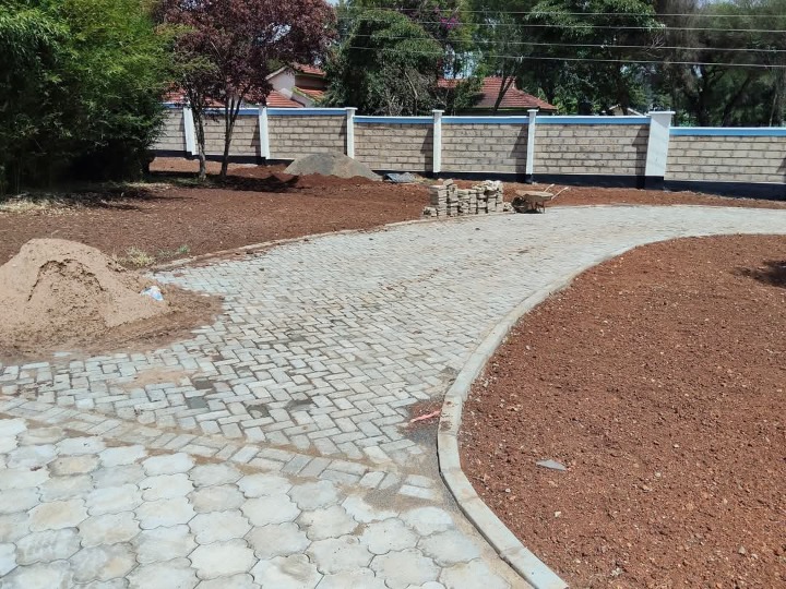 Prime ½ Acre with Renovated 4-Bedroom House for Sale – Elgon-View, Eldoret City