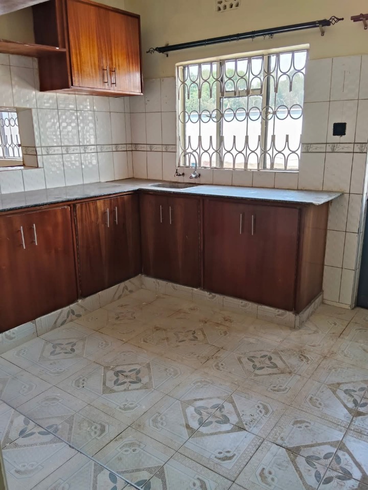 Prime ½ Acre with Renovated 4-Bedroom House for Sale – Elgon-View, Eldoret City