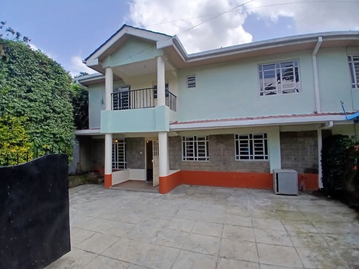 House for rent at Karen 
