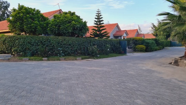 🏡 FOR SALE: 3-Bedroom Bungalows at Paradise Park Estate – The Riviera, Athi River