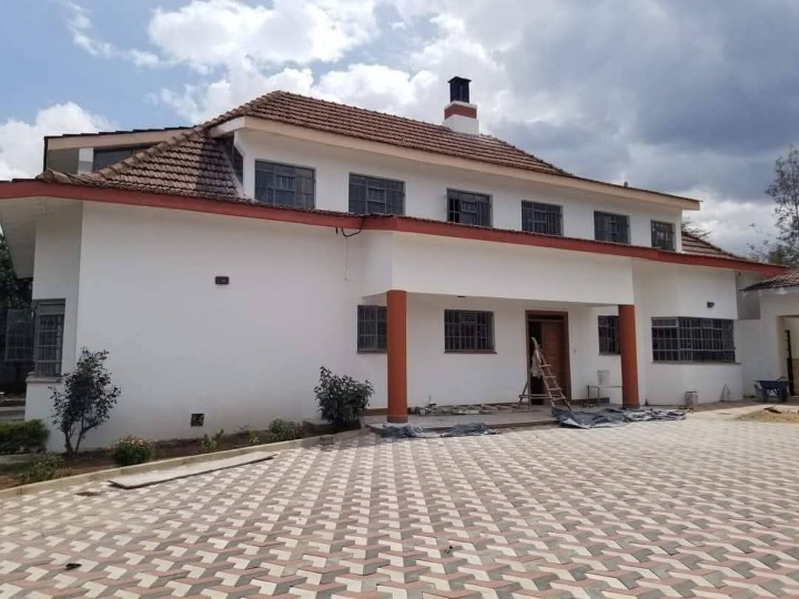 House for sale at Mamba village 