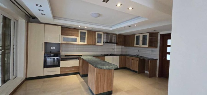 Lavington 5-Bedroom Luxury Home with Private Pool & Rooftop Terrace – Ksh 425,000 (Inclusive of Service Charge)