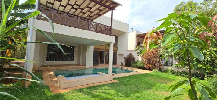 Lavington 5-Bedroom Luxury Home with Private Pool & Rooftop Terrace – Ksh 425,000 (Inclusive of Service Charge)