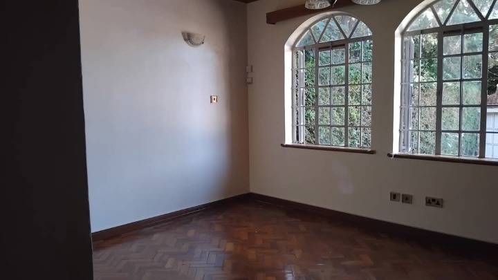 🏠 To Let – Elegant 4-Bedroom Home + Guest Bungalow in New Kitisuru