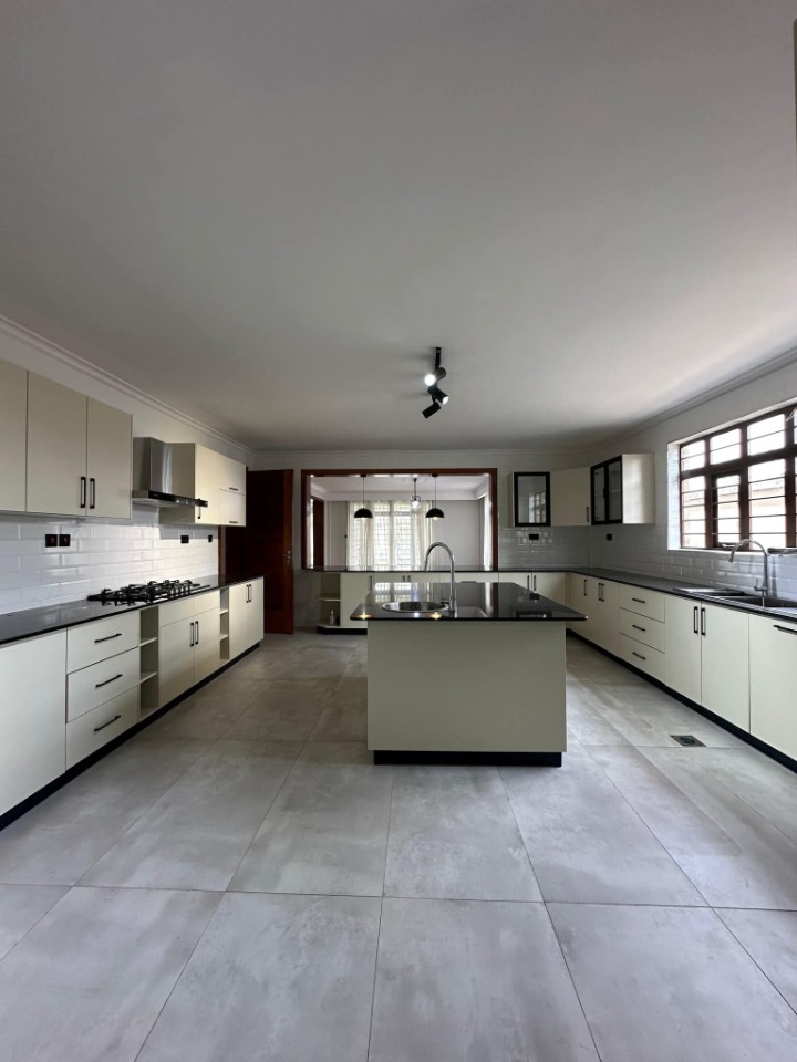 For Sale – Exquisite 5-Bedroom Luxury Residence | Kiambu Road | KES 130,000,000