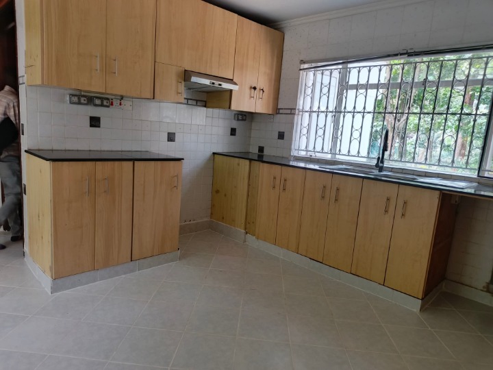 Lovely Newly Refurbished 4-Bedroom Double-Storey House To Let – Gigiri