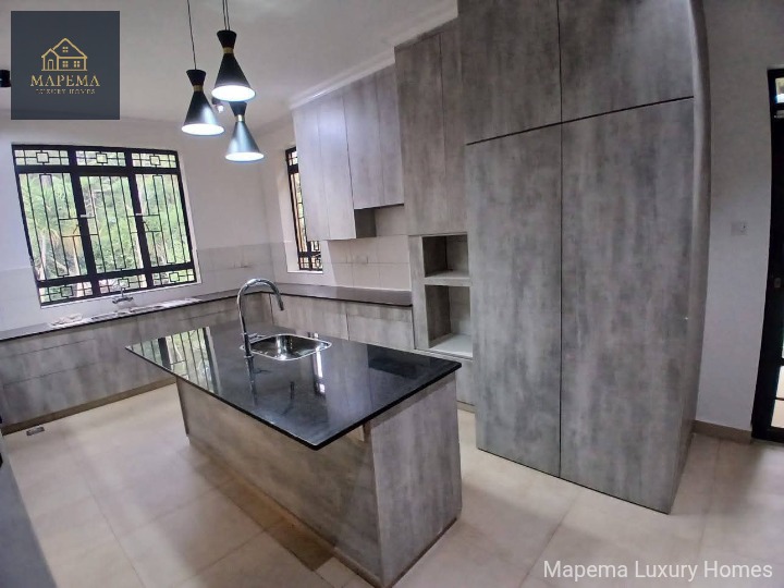 4-Bedroom All-En-Suite Home for Rent – Karen