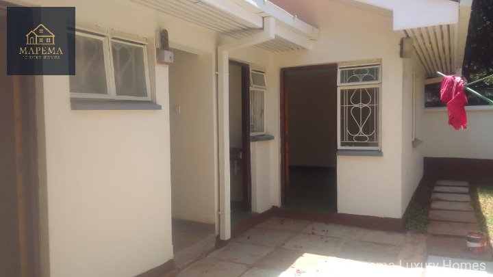 4 Bedroom House with 2 DSQs for Rent – Karen