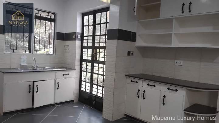 Exquisite 4-Bedroom Forest-View Residence for Rent – Old Muthaiga