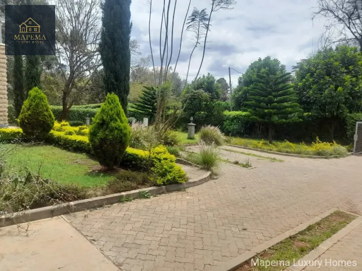 HOUSE TO LET – KAREN 5-Bedroom All Ensuite | DSQ | Half Acre