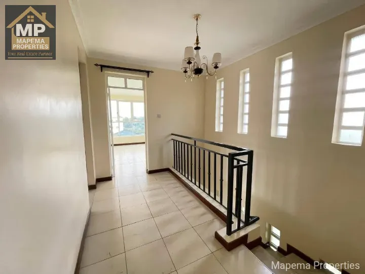 RE-ADVERTISED! Spacious 4 Bedroom Maisonette + SQ To Let β Karen