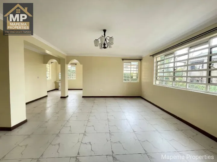 RE-ADVERTISED! Spacious 4 Bedroom Maisonette + SQ To Let β Karen