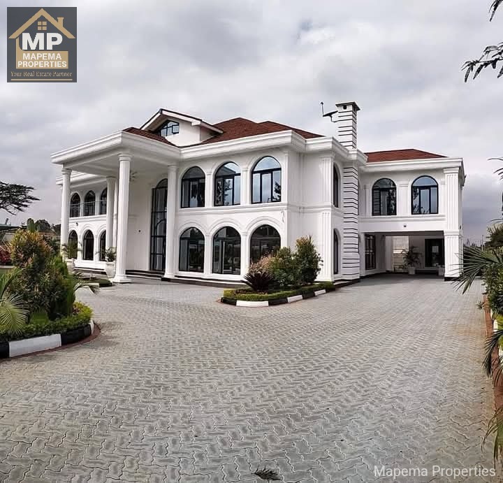 7 Bedroom Villa for sale- Karen