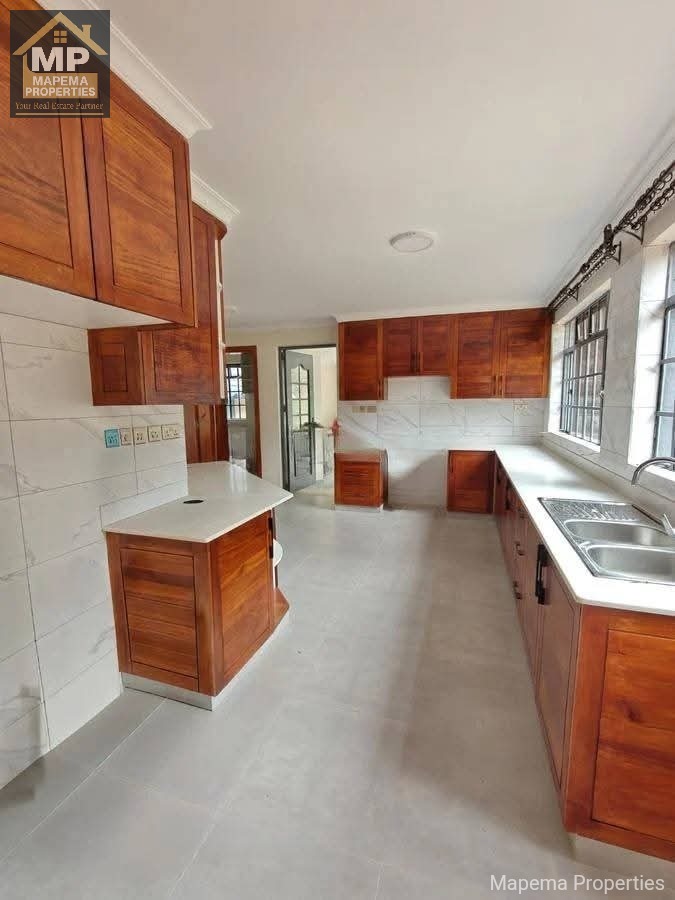 5-bedroom Villa for Rent- Karen