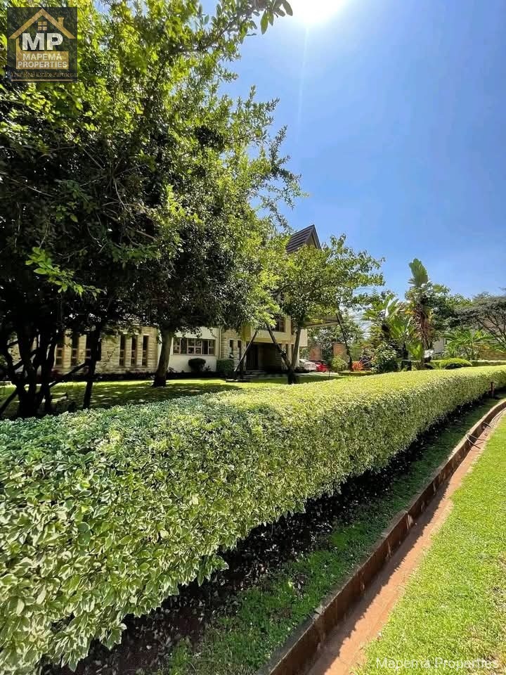 5-bedroom House for Sale- Karen