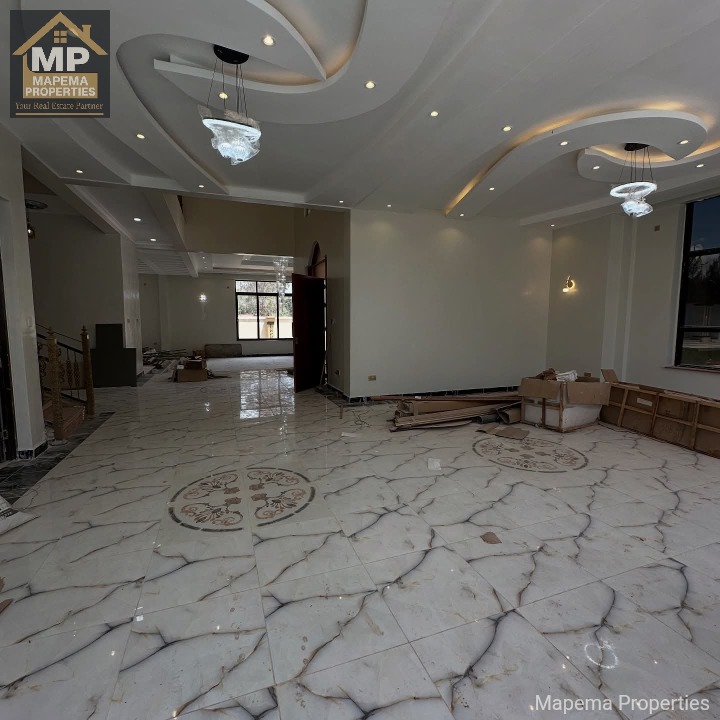 7 Bedroom Villa for sale/Rent- Karen