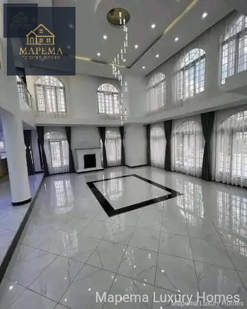 KAREN 7-BEDROOM "WHITEHOUSE" VILLA FOR SALE OR RENT