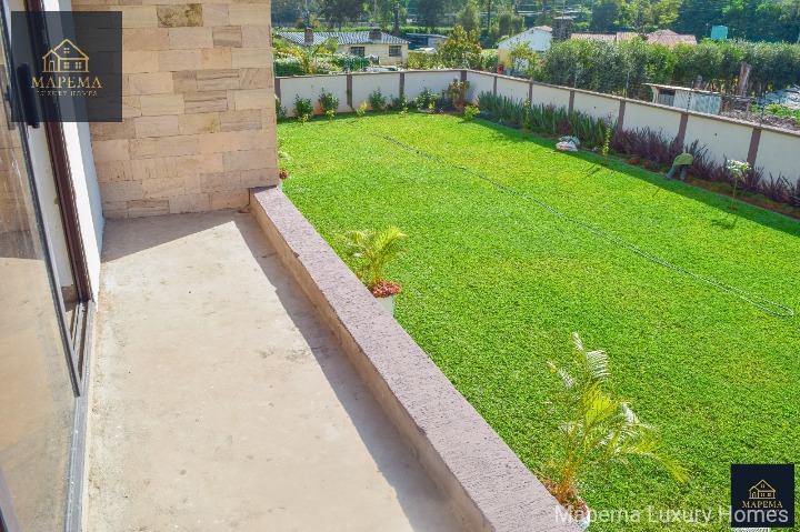 FOR SALE – An Exquisite 5-Bedroom All-En-Suite Villa | Karen Hardy (Bogani Road)