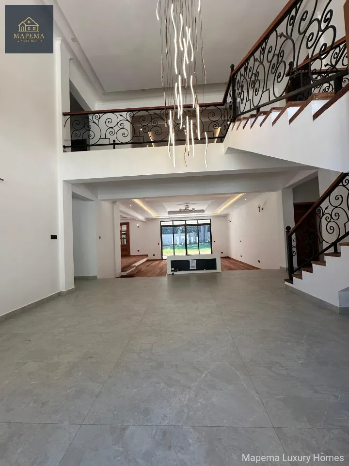 5 bedroom house for sale in Karen windy ridge