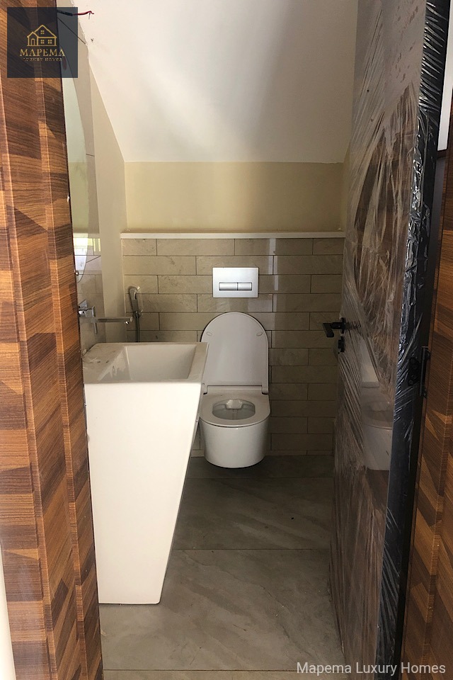 4 bedroom villa for sale in Karen (rhino park)