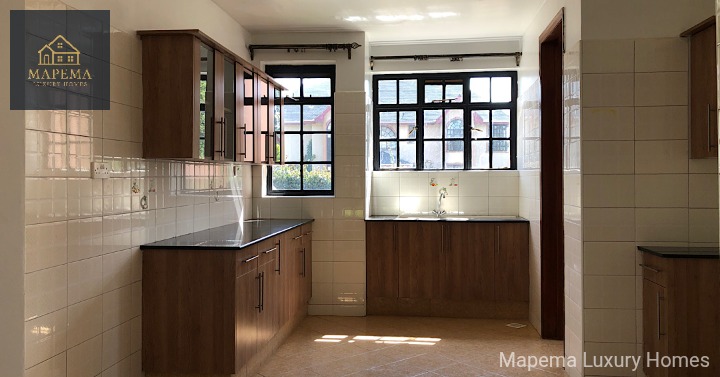 5 bedroom house for sale in Karen(windy ridge)