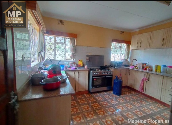 FOR SALE – 4-Bedroom Bungalow, Windy Ridge, Karen Price: Ksh 63M (slightly negotiable)