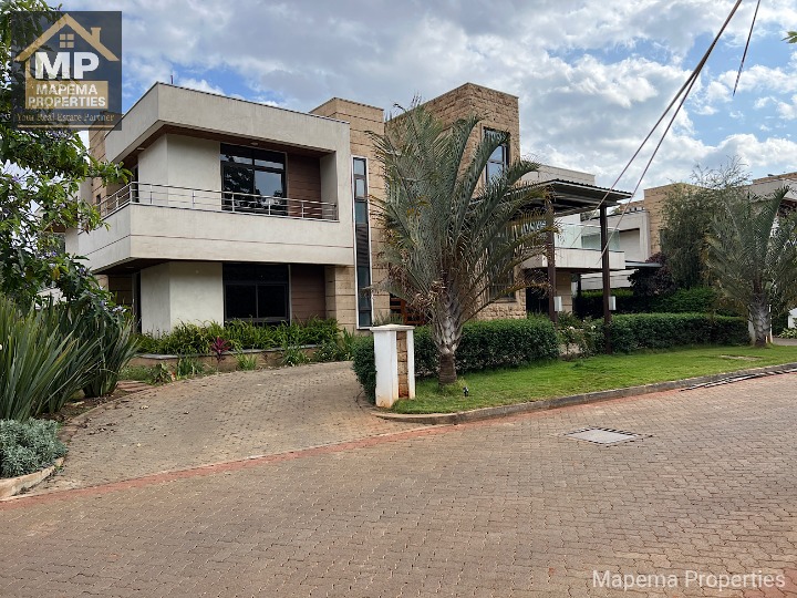 To Let: Elegant 5-Bedroom All En-Suite House with DSQ – Karen, Bomas of Kenya