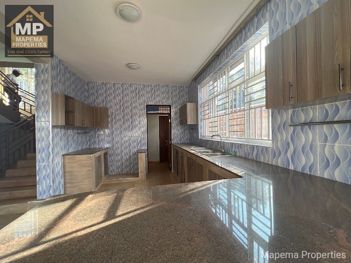 Luxury 5-Bedroom All En-Suite Home for Rent in Karen – Rhino Park Road