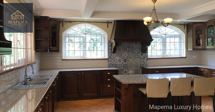 5 bedroom house for rent in Karen hardy (milima road)