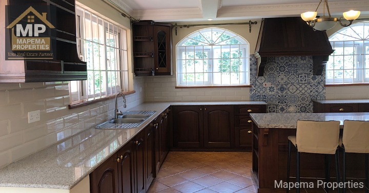 5 bedroom house for rent in Karen hardy milima road