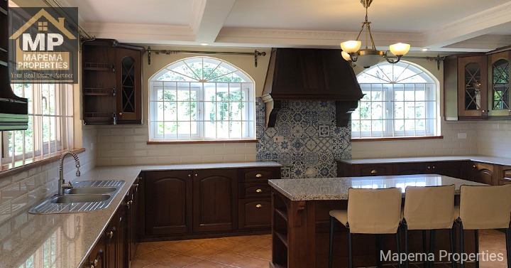 5 bedroom house for rent in Karen hardy milima road