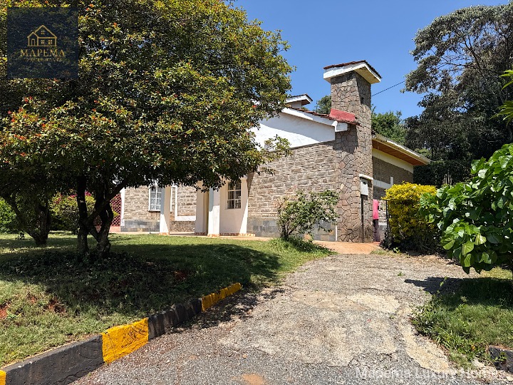 3-Bedroom House with DSQ for Rent – Mukoma Road, Karen