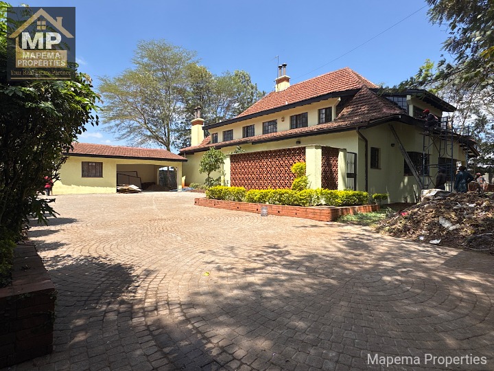 5 bedroom house for rent in karen Academy road