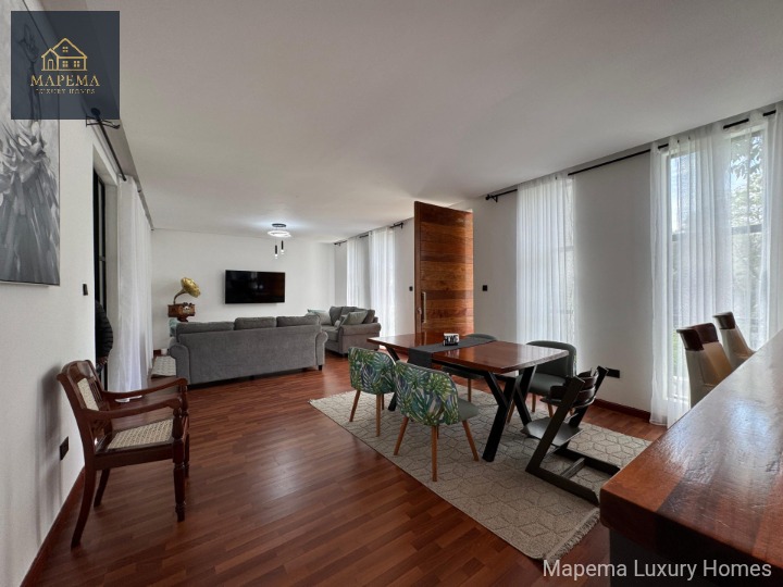 3 bedroom fully furnished in Karen mukoma road